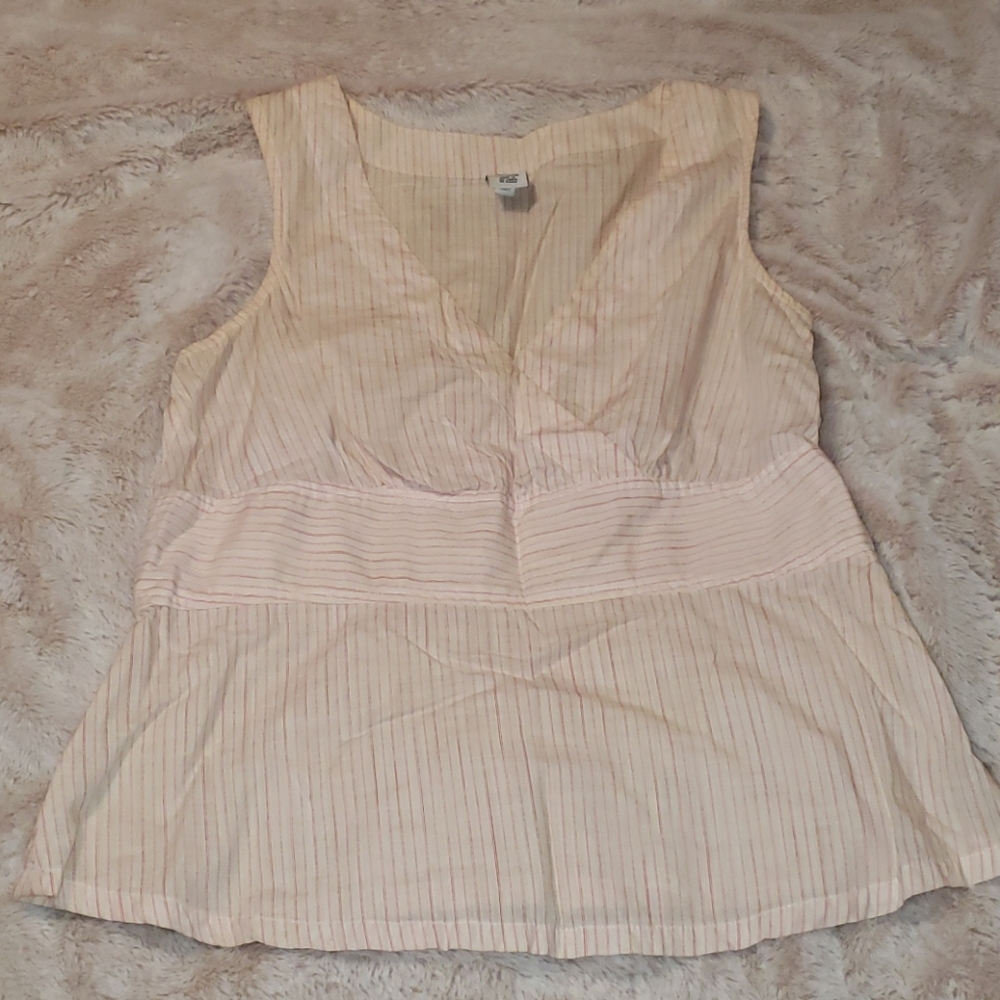 GAP Sleeveless Top